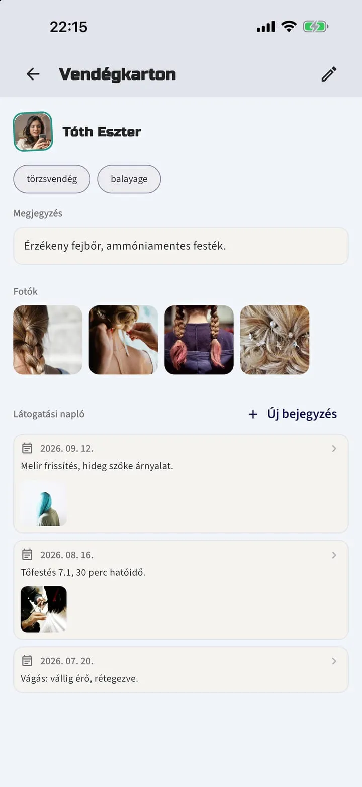 Provider-side customer card with tags, a private note, photos and a dated visit log